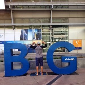 Meet your Posher, Max